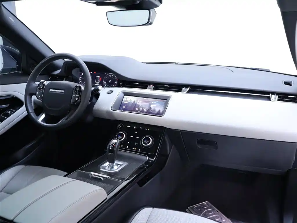 Land Rover Evoque 2021 — фото 20