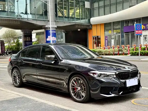 BMW 5 Series 2020