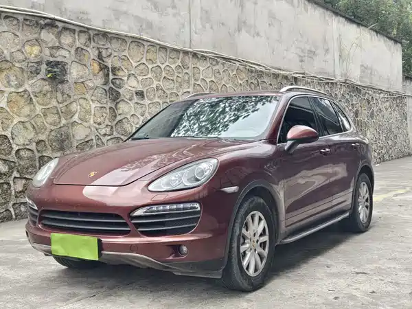 Porsche Cayenne 2011
