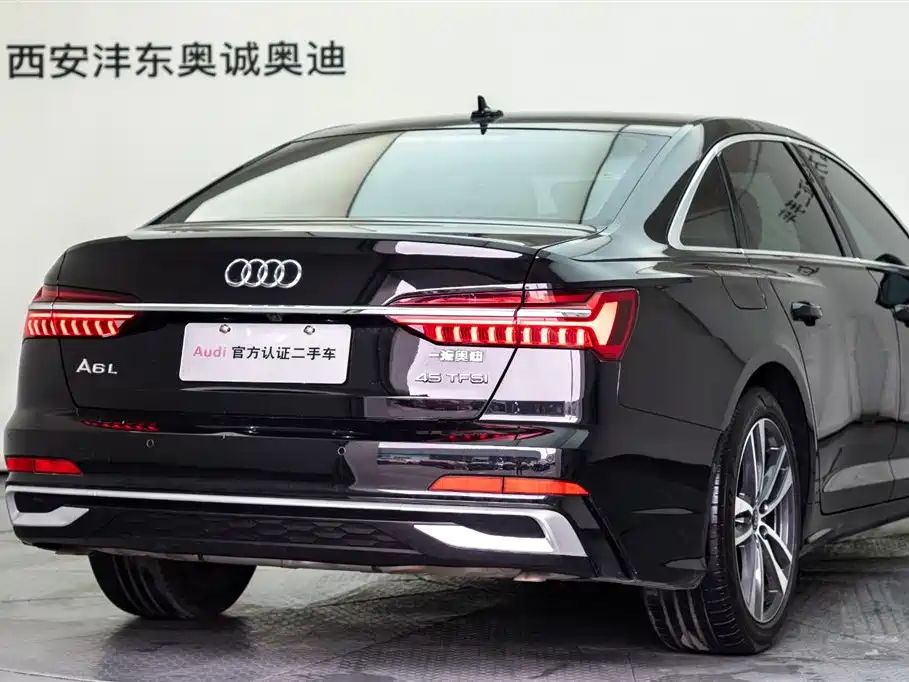 Audi A6L 2021 — фото 20