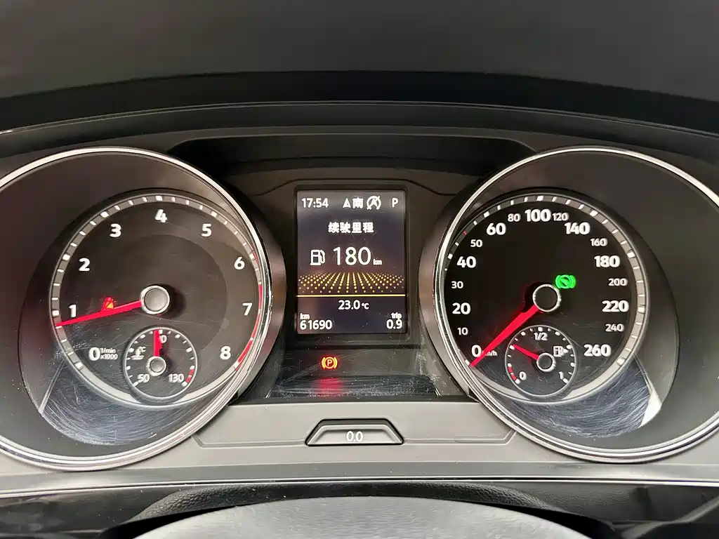 Volkswagen Tiguan L 2019 — фото 15
