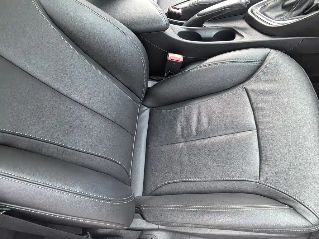Buick Excelle 2019 — фото 13