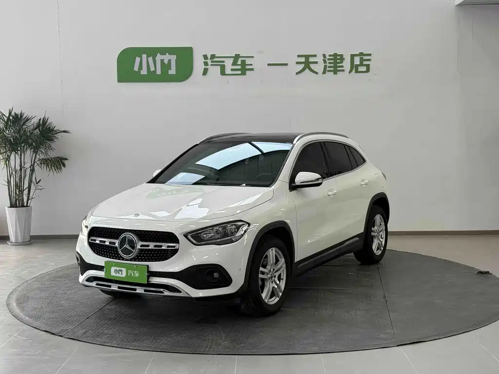 Mercedes-Benz GLA 2022 — фото 1