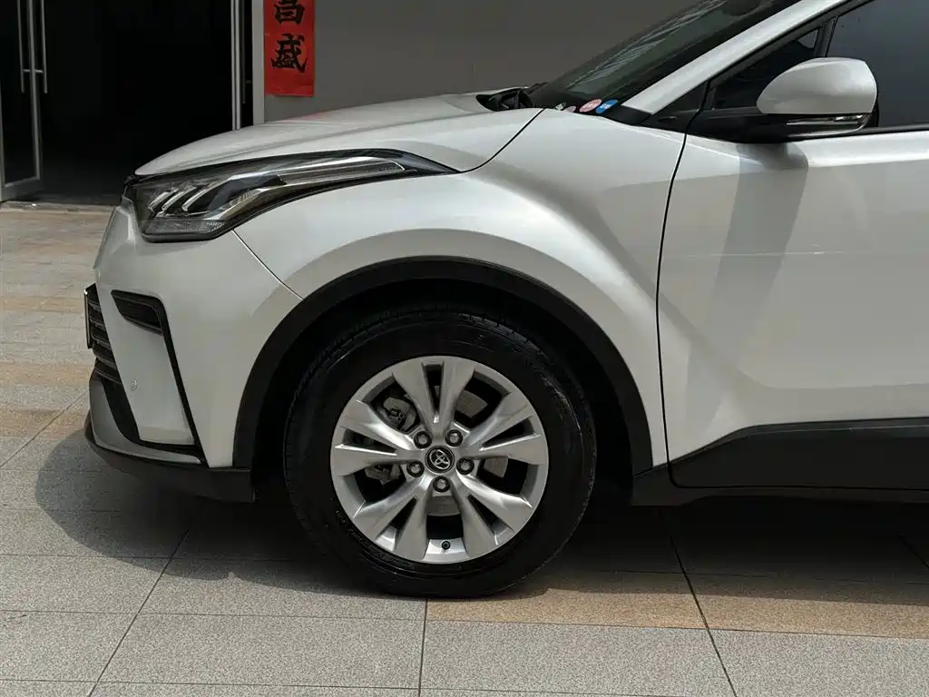 Toyota IZOA 2023 — фото 23