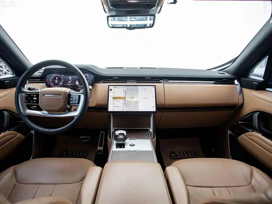 Land Rover Range Rover 2024 — фото 6