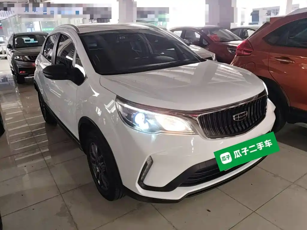 Geely Vision X3 2021 — фото 4