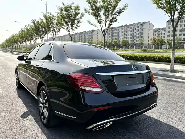Mercedes-Benz E-Class 2018