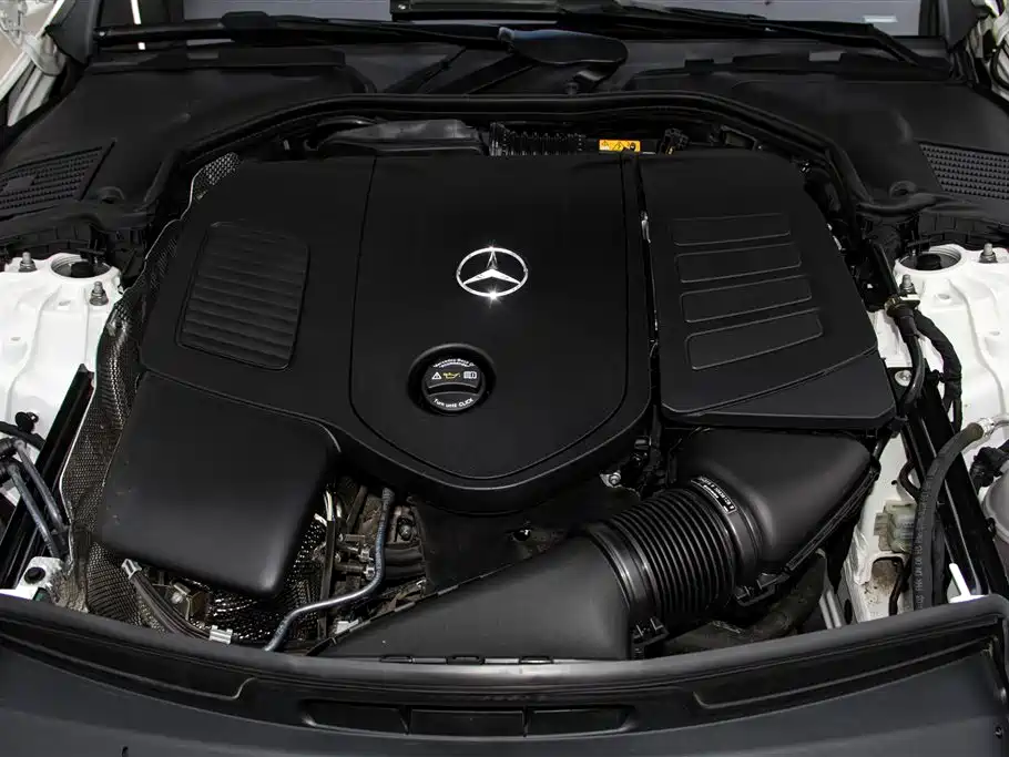 Mercedes-Benz C-Class 2024 — фото 12