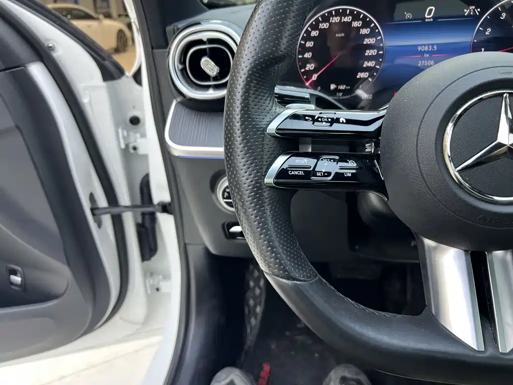 Mercedes-Benz C-Class 2022 — фото 18