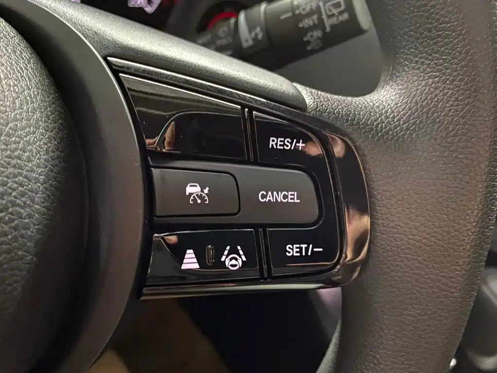 Honda Vezel 2023 — фото 16