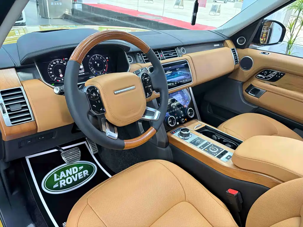 Land Rover Range Rover 2021 — фото 12