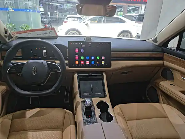 AITO M5 2023
