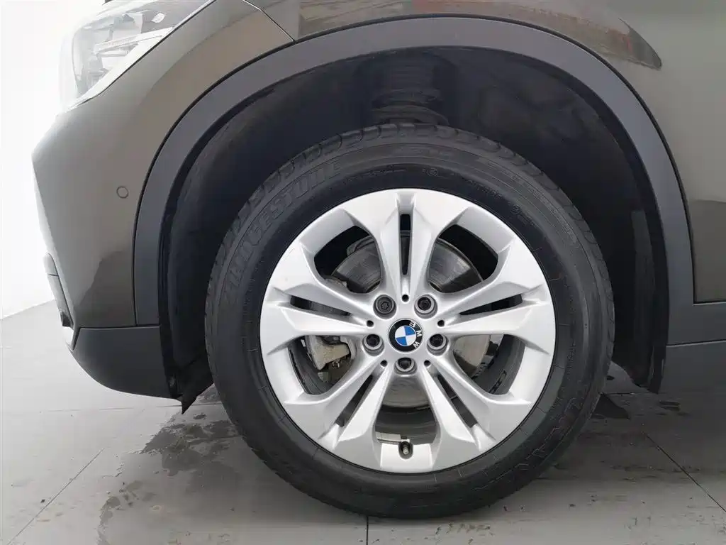 BMW X1 2016 — фото 17