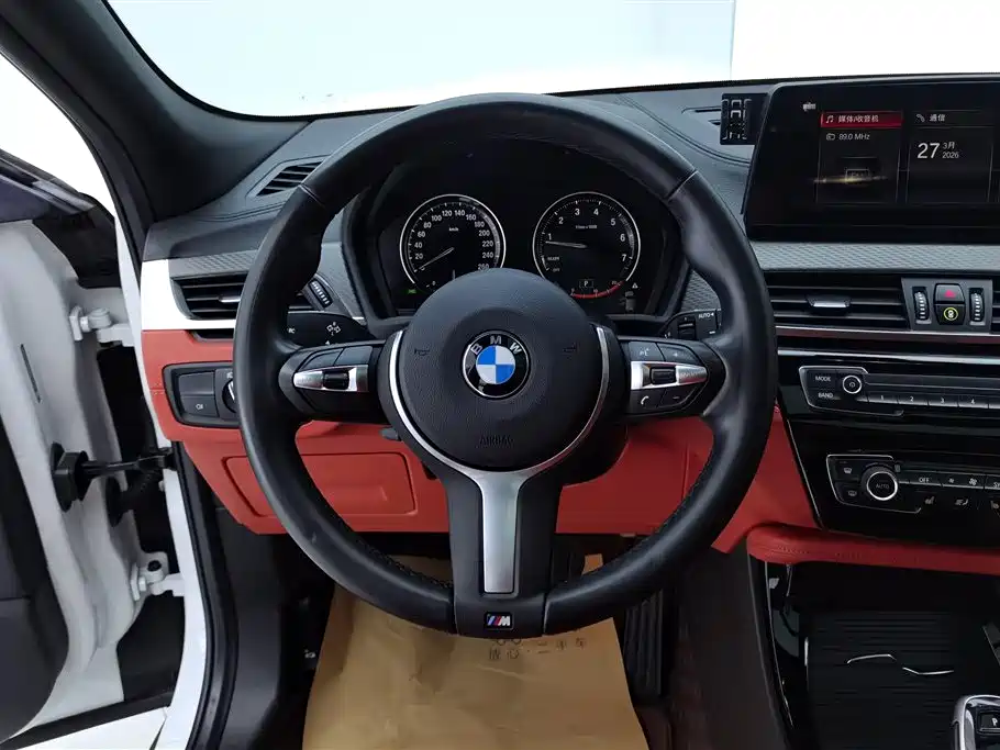 BMW X2 2021 — фото 14