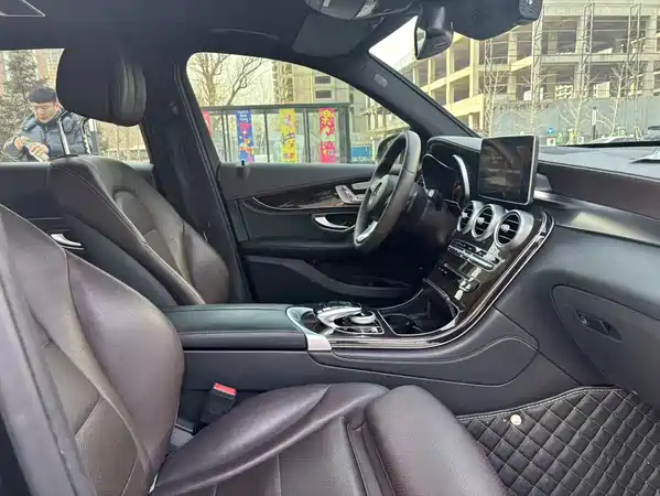 Mercedes-Benz GLC 2019