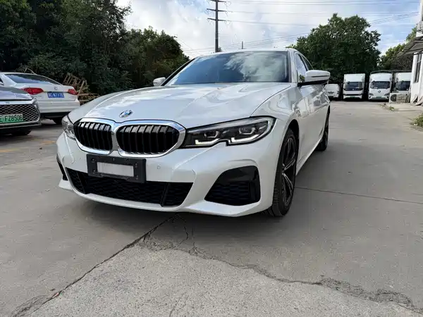 BMW 3 Series 2021