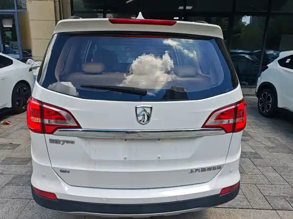 Baojun 730 2016