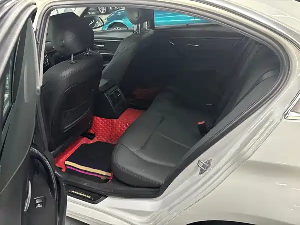 BMW 3 Series 2018