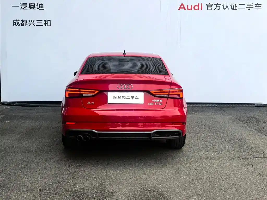 Audi A3 2019 — фото 5