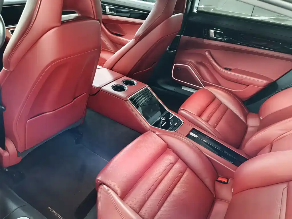 Porsche Panamera 2020 — фото 13