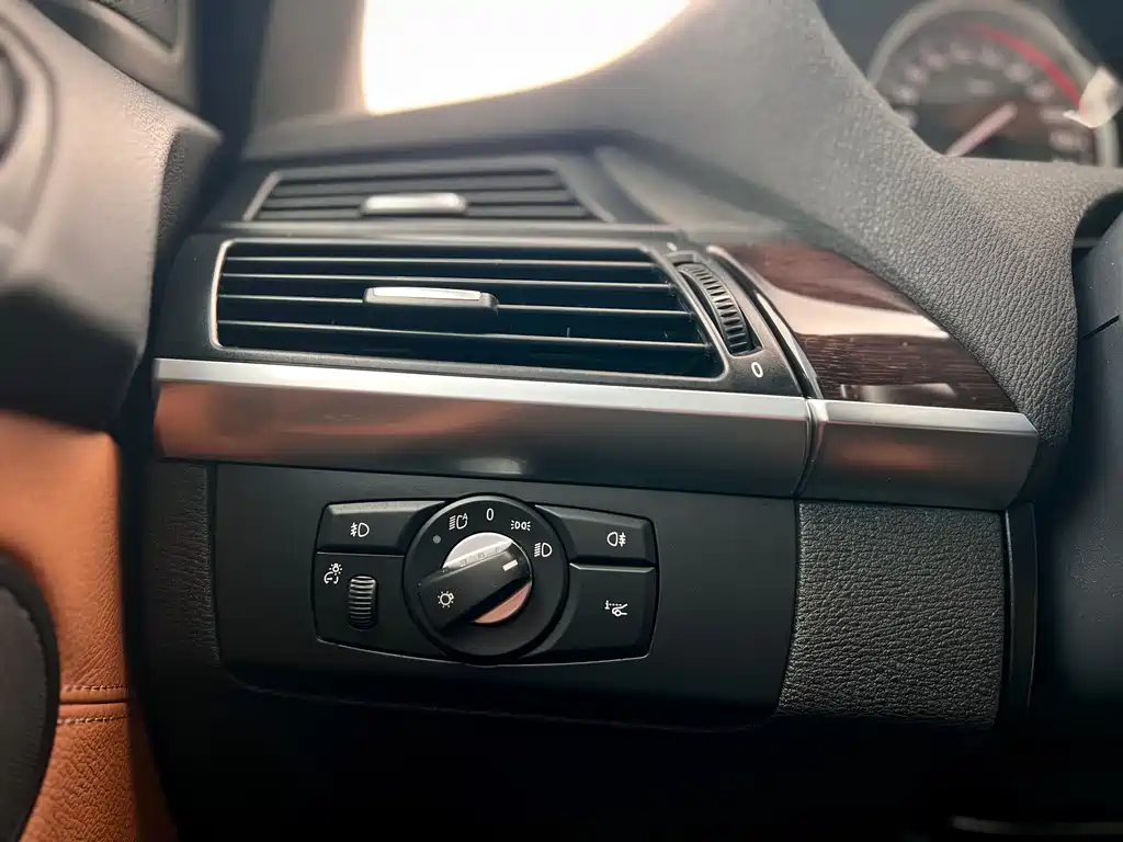BMW X6 2014 — фото 20