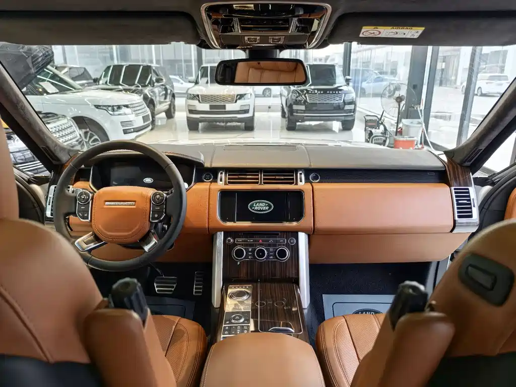 Land Rover Range Rover 2016 — фото 10