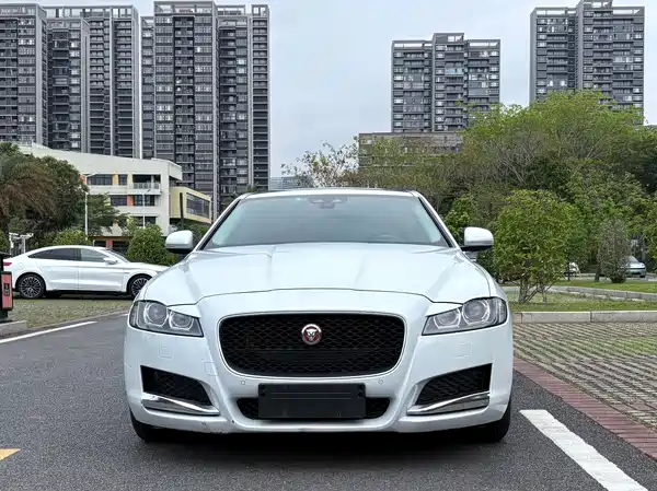 Jaguar XFL 2016