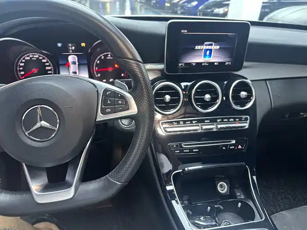 Mercedes-Benz C-Class 2018