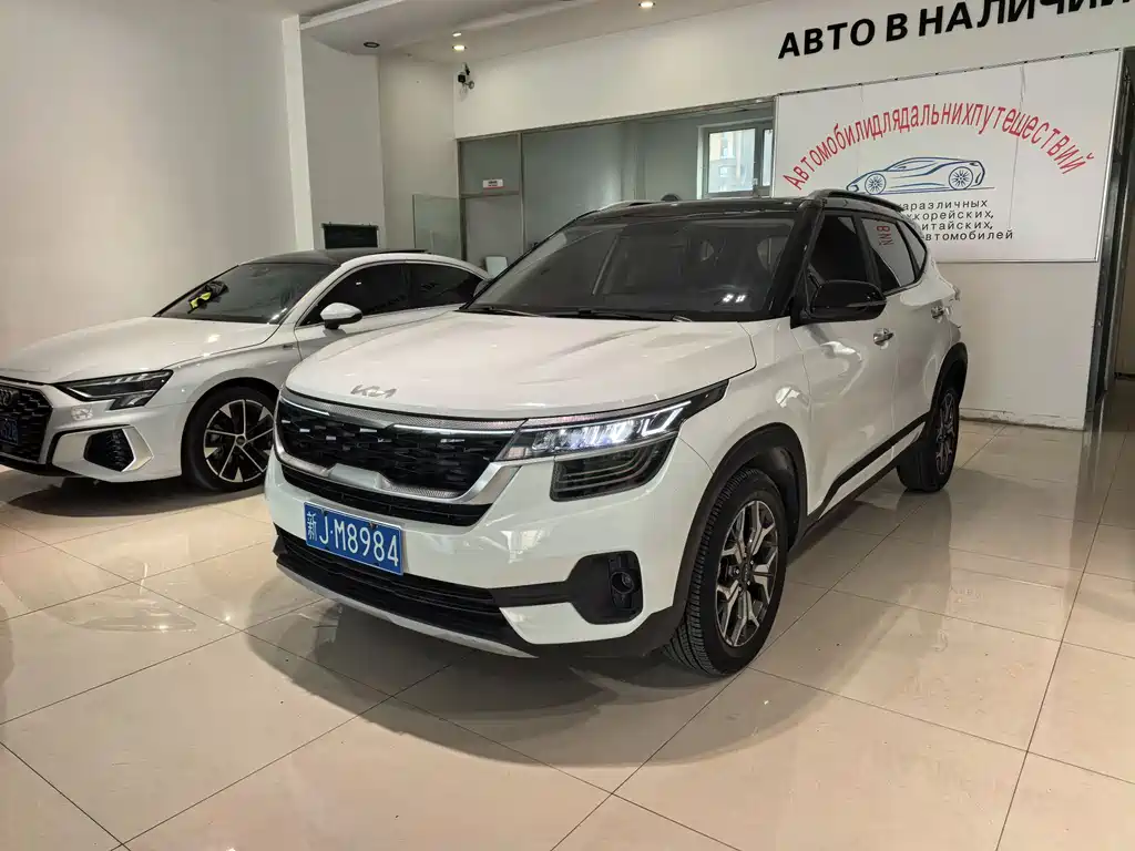 Kia KX3 2022 — фото 1