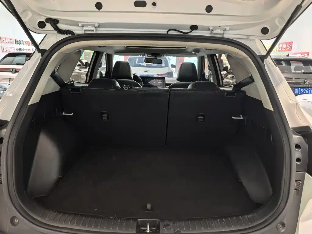 Kia KX3 2022 — фото 12