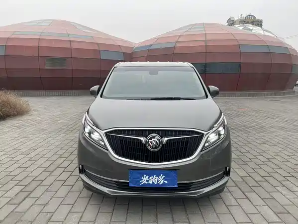 Buick GL8 2017