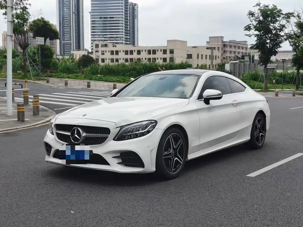 Mercedes-Benz C-Class 2022