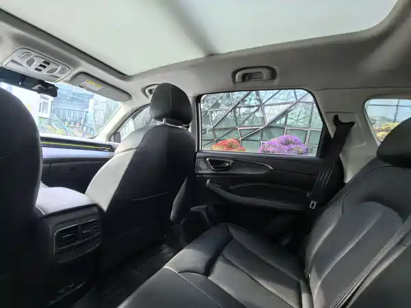 Roewe RX5 2022
