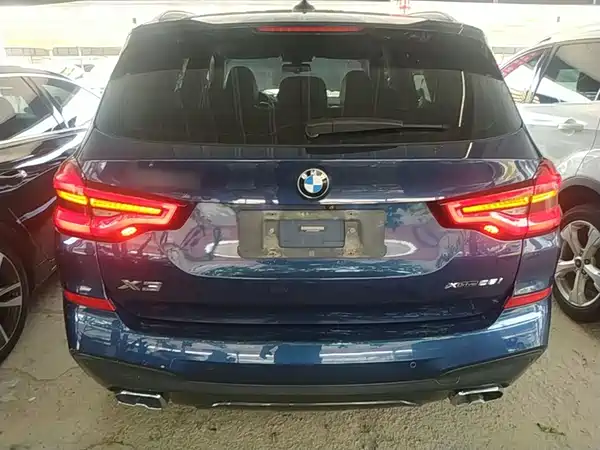 BMW X3 2021