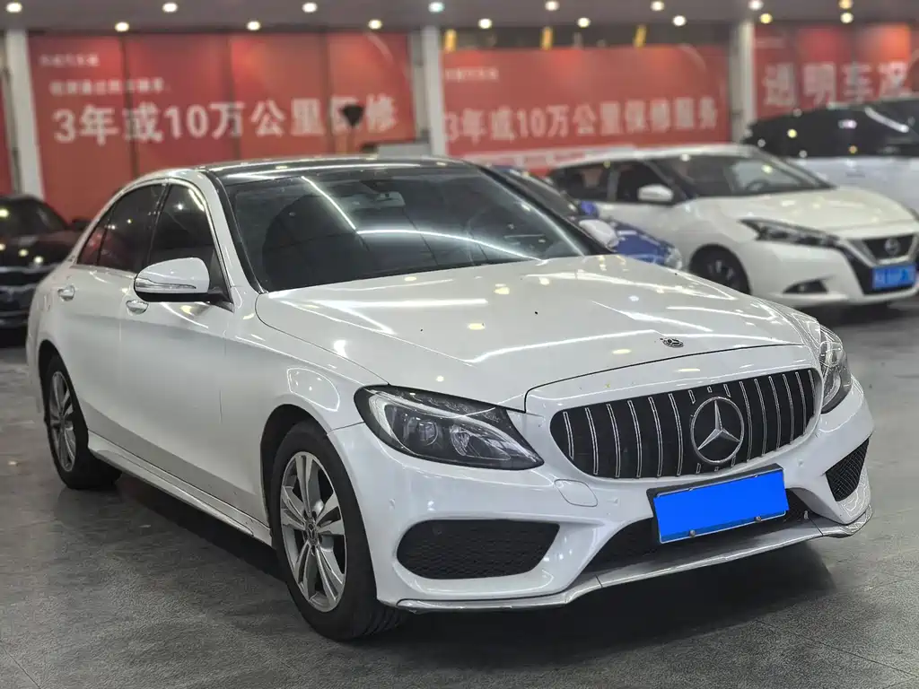 Mercedes-Benz C-Class 2018 — фото 12
