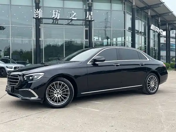 Mercedes-Benz E-Class 2022