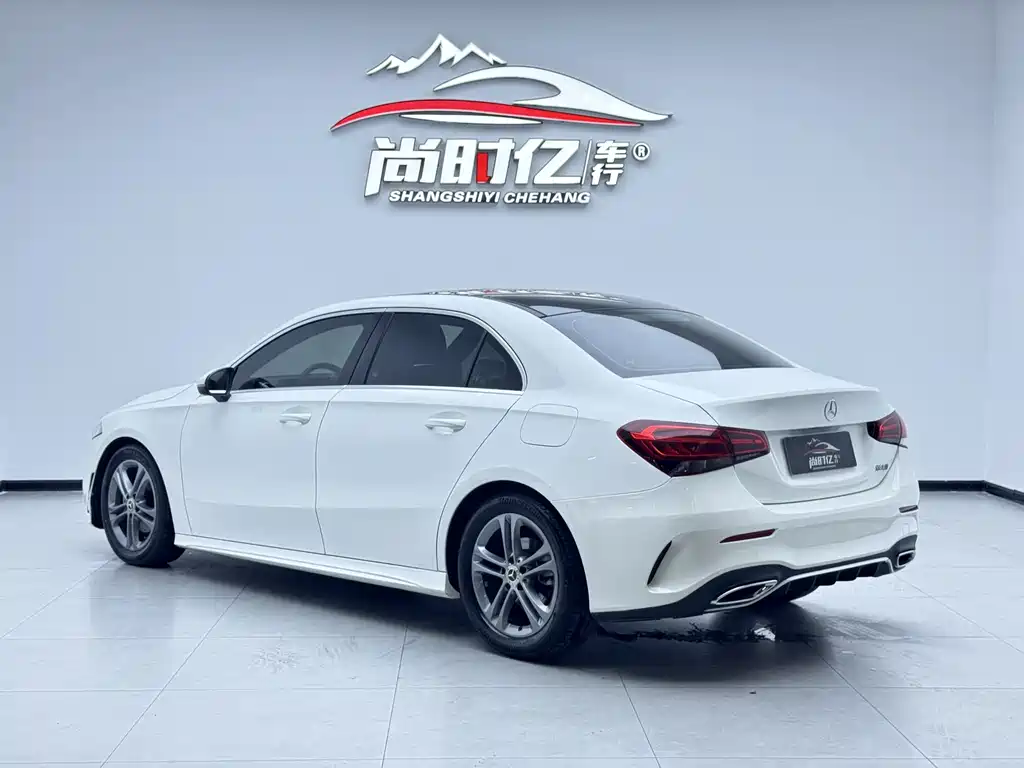 Mercedes-Benz A-Class 2021 — фото 6