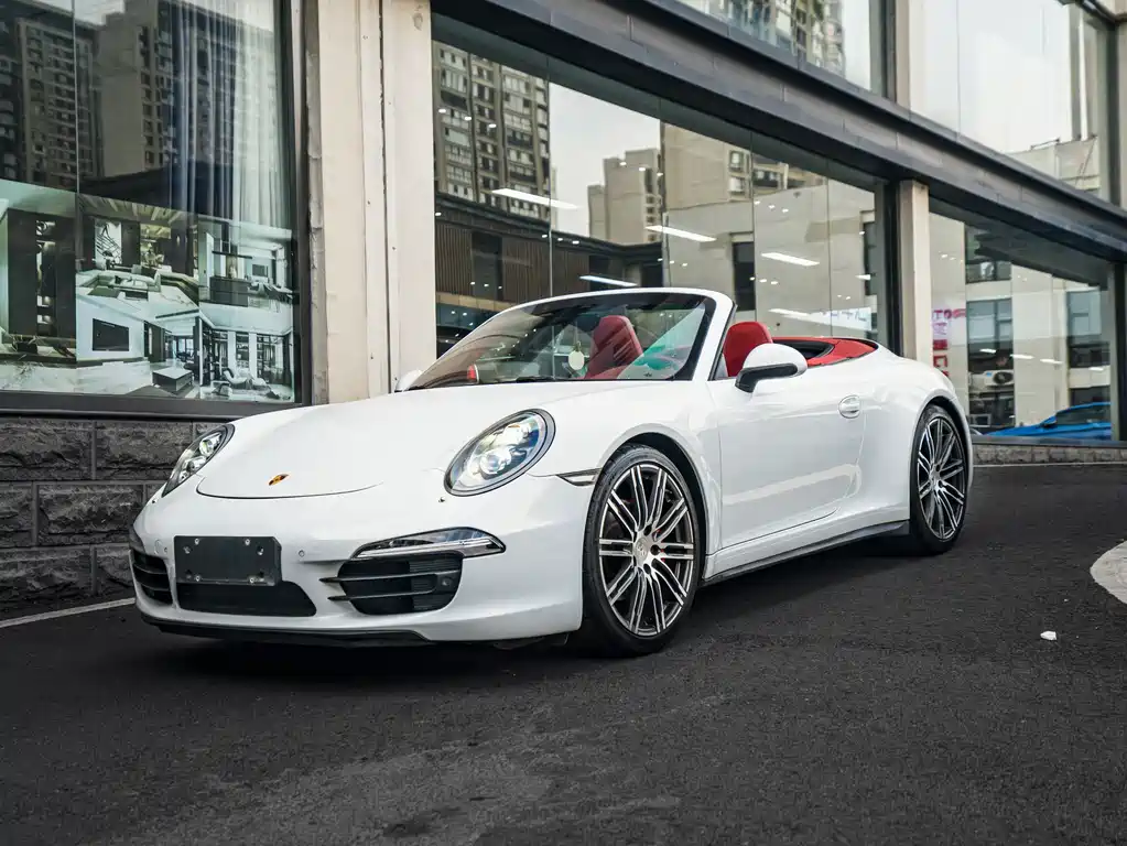 Porsche 911 2016