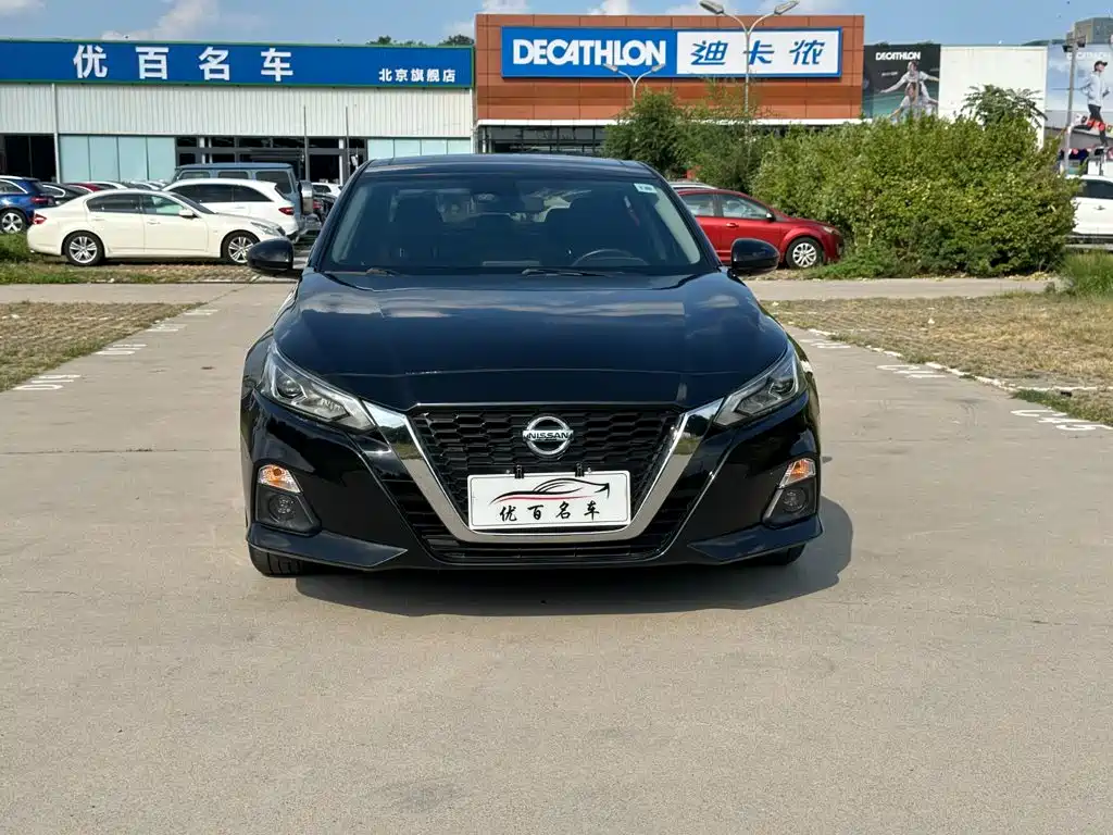 Nissan Teana 2021