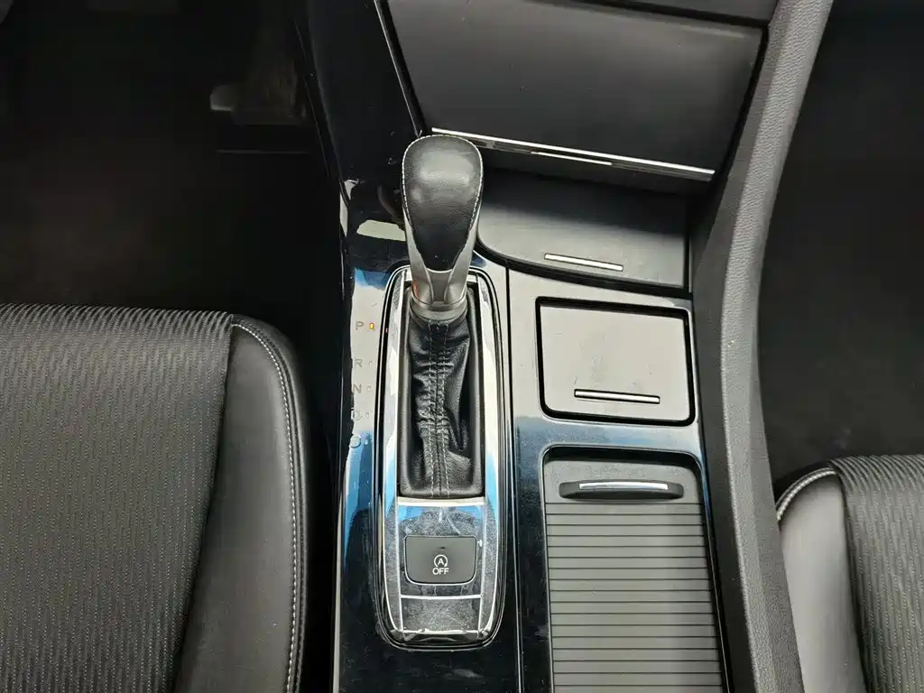 Honda Spirior 2015 — фото 13