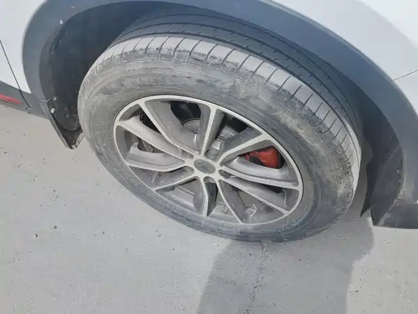 Geely Boyue 2021