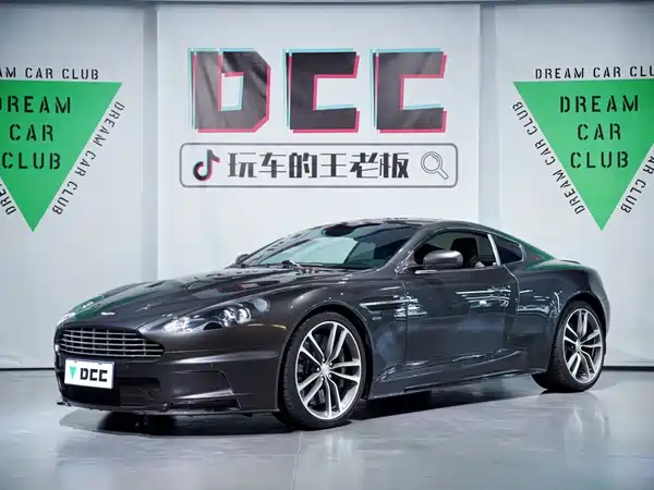 Aston Martin DBS 2010