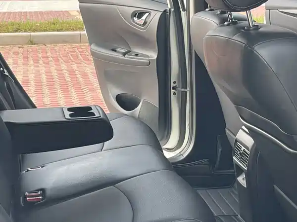 Nissan Tiida 2024