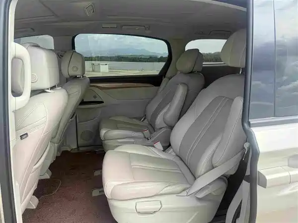 Buick GL8 2019