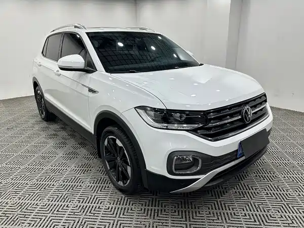 Volkswagen Tacqua 2022