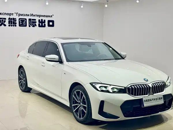 BMW 3 Series 2023