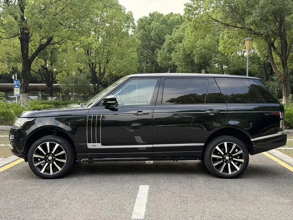 Land Rover Range Rover 2015 — фото 14
