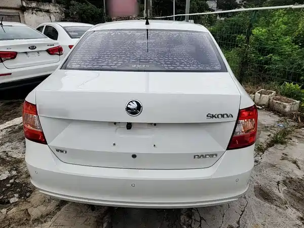 Skoda Rapid 2016