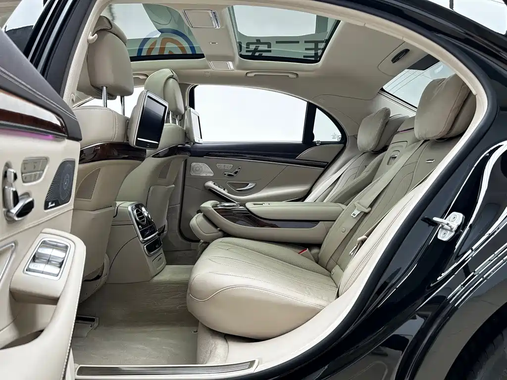 Mercedes-Benz S-Class AMG 2016 — фото 16
