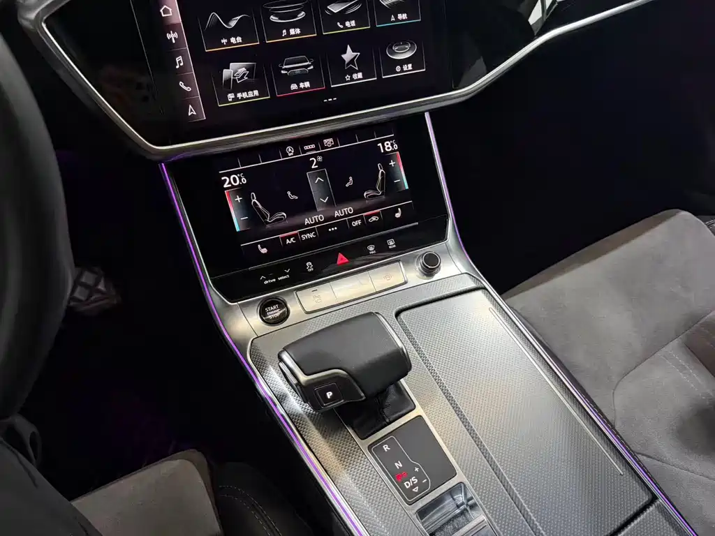 Audi A6L 2023 — фото 13